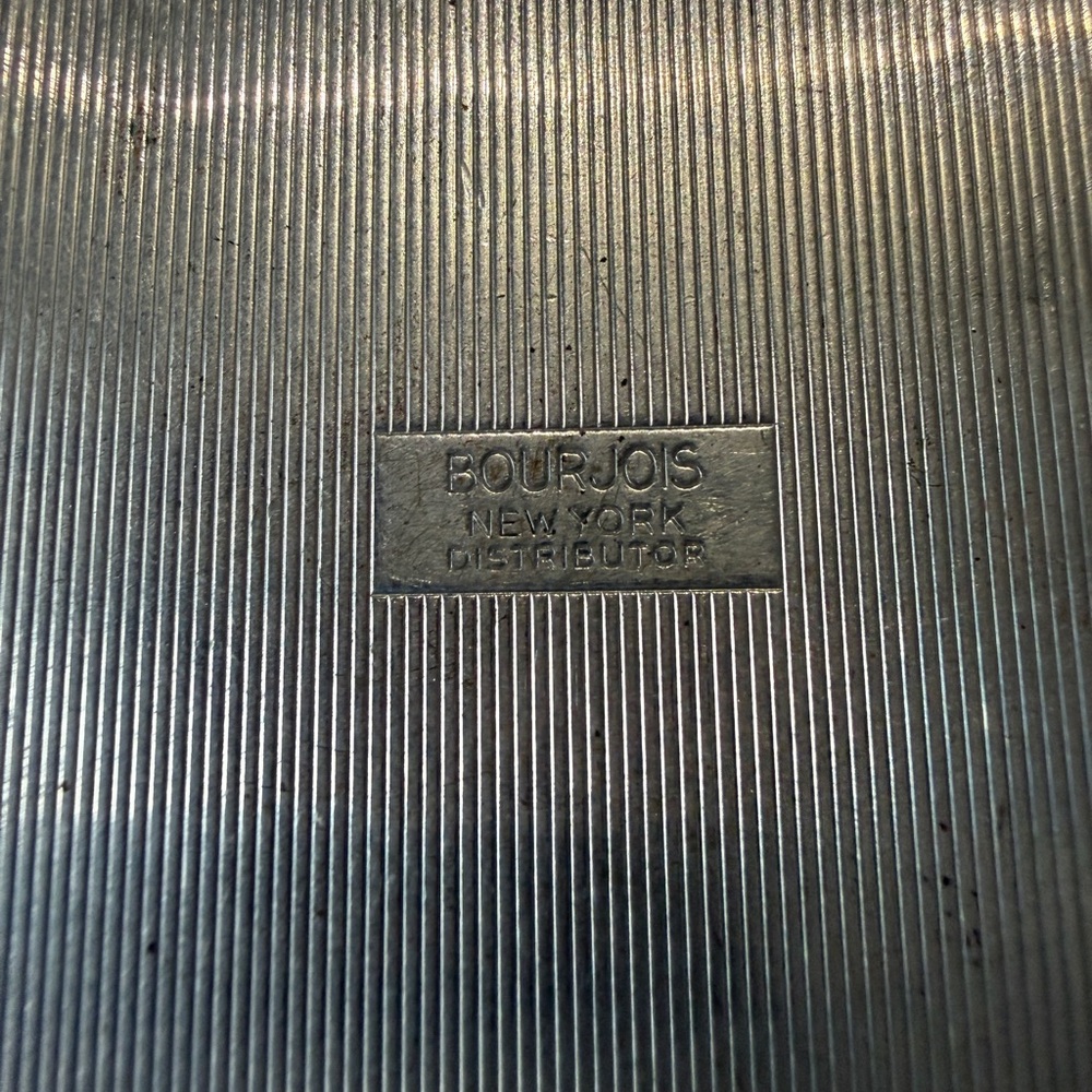 Silver and Blue Compact Case - Picture 3 of 6